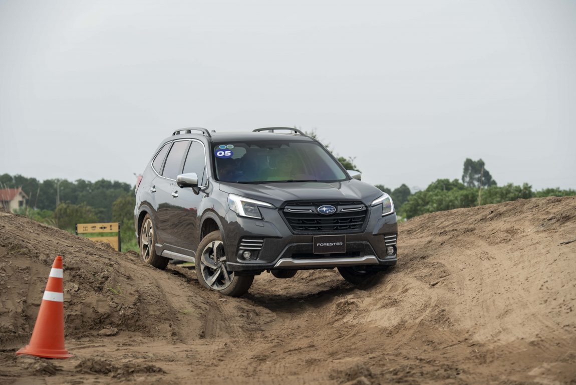 Cơ hội lái thử Subaru lội nước, vượt địa hình tại Hà Nội